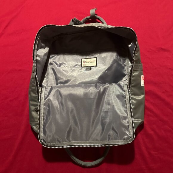 NASA Backpack - Picture 3 of 5